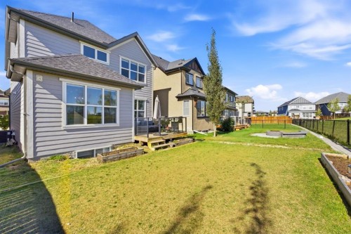 290 Masters Avenue Se, Calgary, AB 