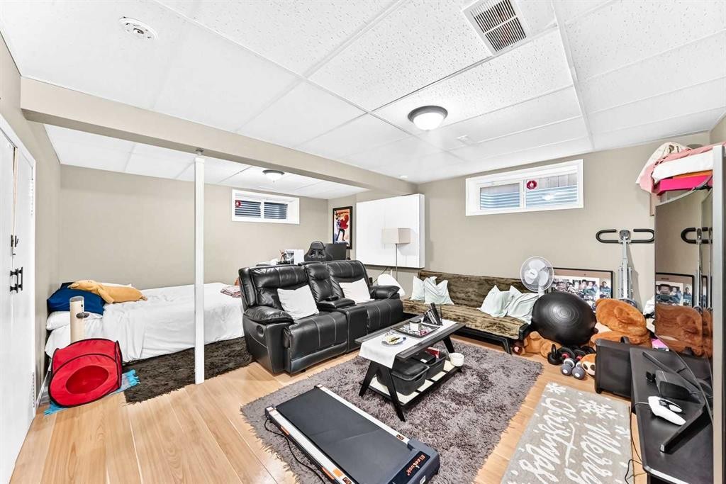 223 Skyview Ranch Way Ne, Calgary, AB