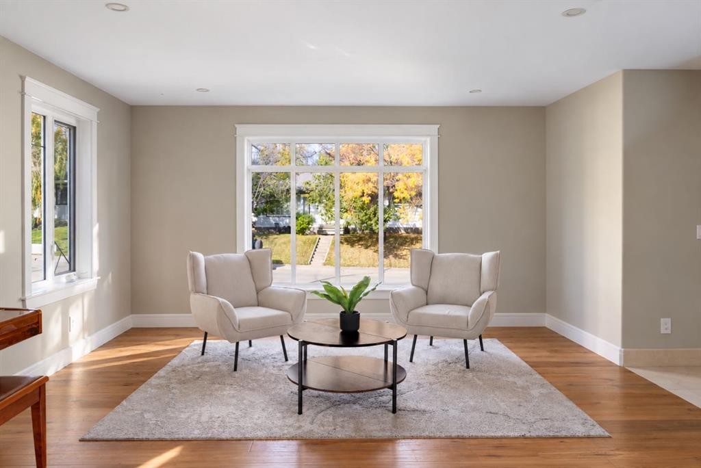 3915 23 Avenue Sw, Calgary, AB