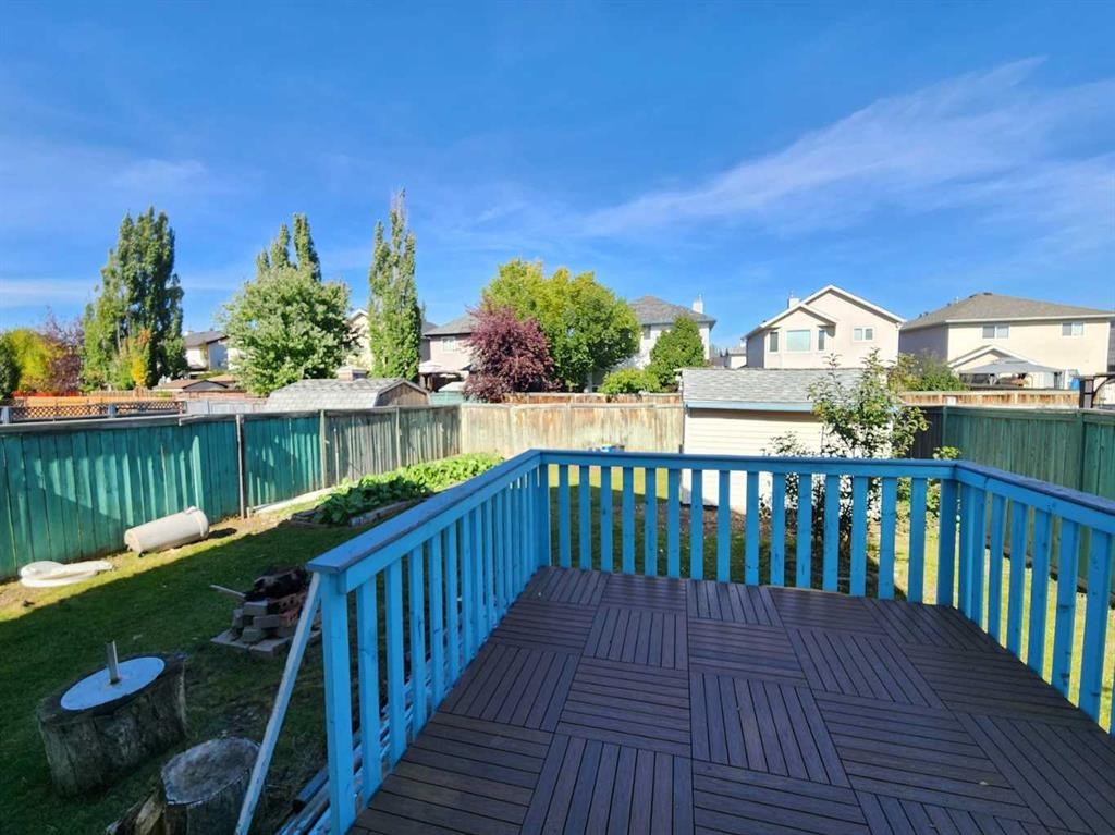 717 Harvest Hills Drive Ne, Calgary, AB
