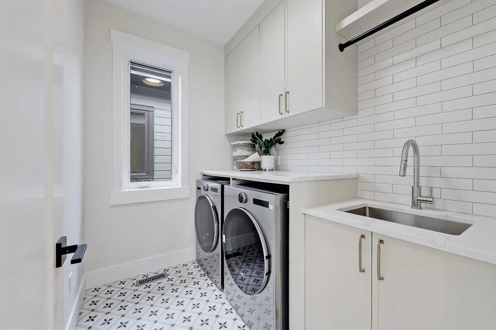 1007 18 Avenue Nw, Calgary, AB