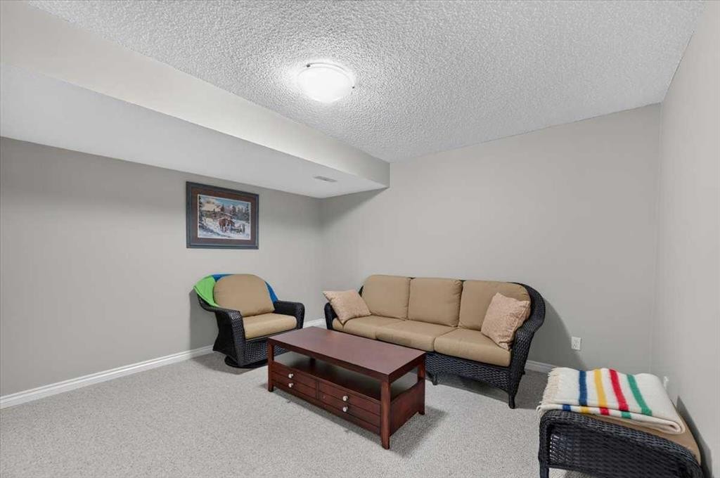 177 Douglasview Rise Se, Calgary, AB