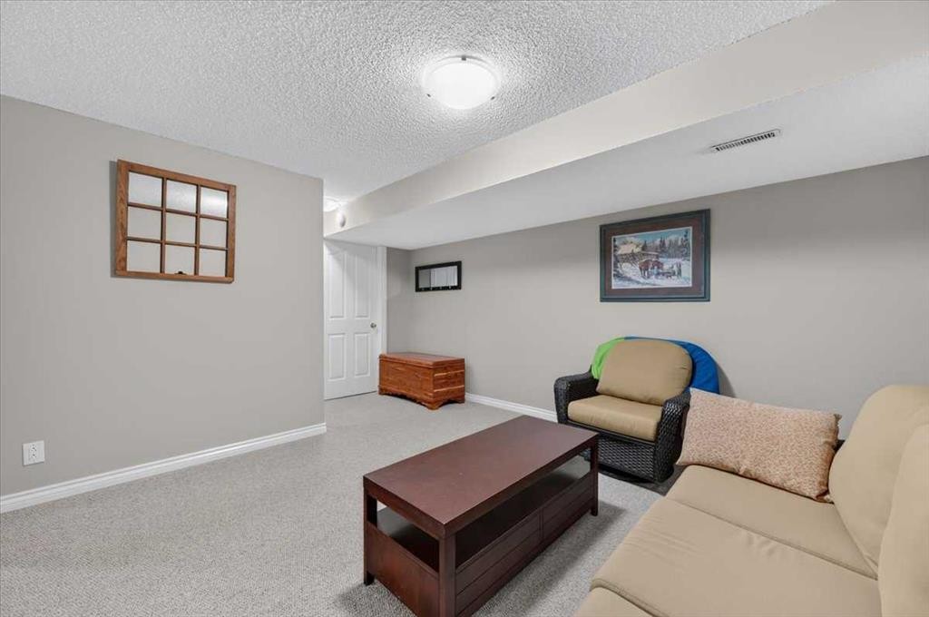177 Douglasview Rise Se, Calgary, AB
