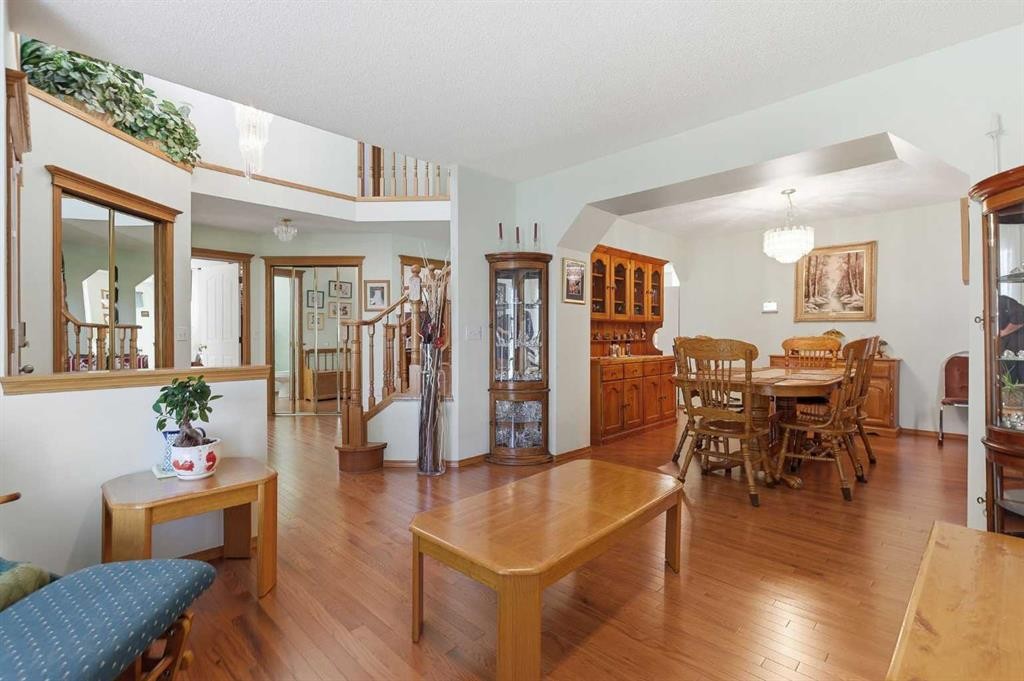 209 Schubert Place Nw, Calgary, AB