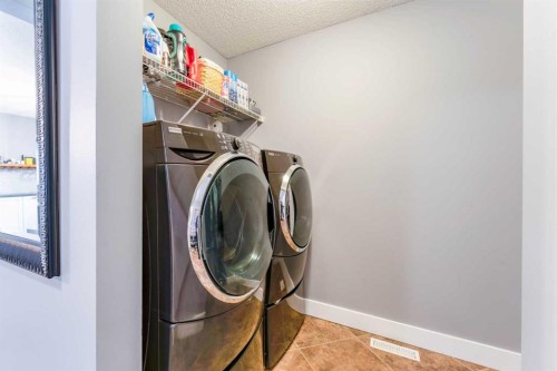 43 Elgin Drive Se, Calgary, AB 