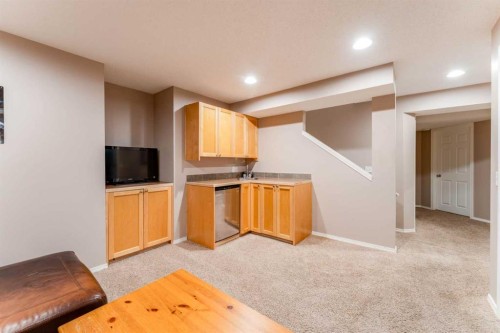 43 Elgin Drive Se, Calgary, AB 