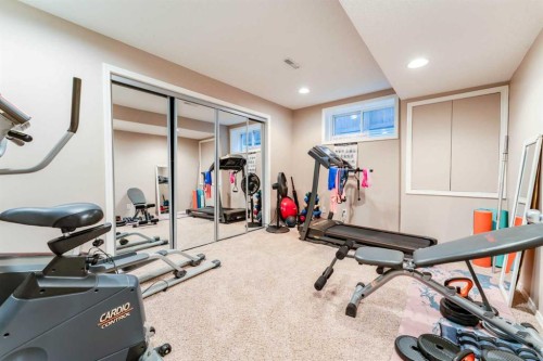 43 Elgin Drive Se, Calgary, AB 