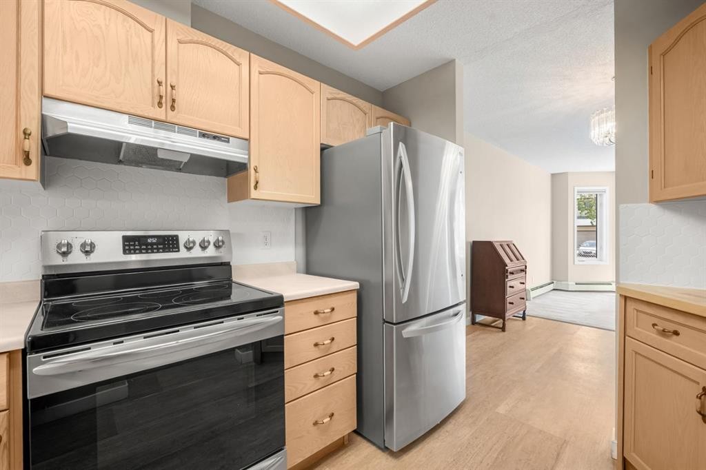1108-1108 Hawksbrow Point Nw, Calgary, AB