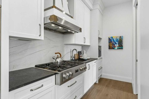 1217 38 Avenue Sw, Calgary, AB 