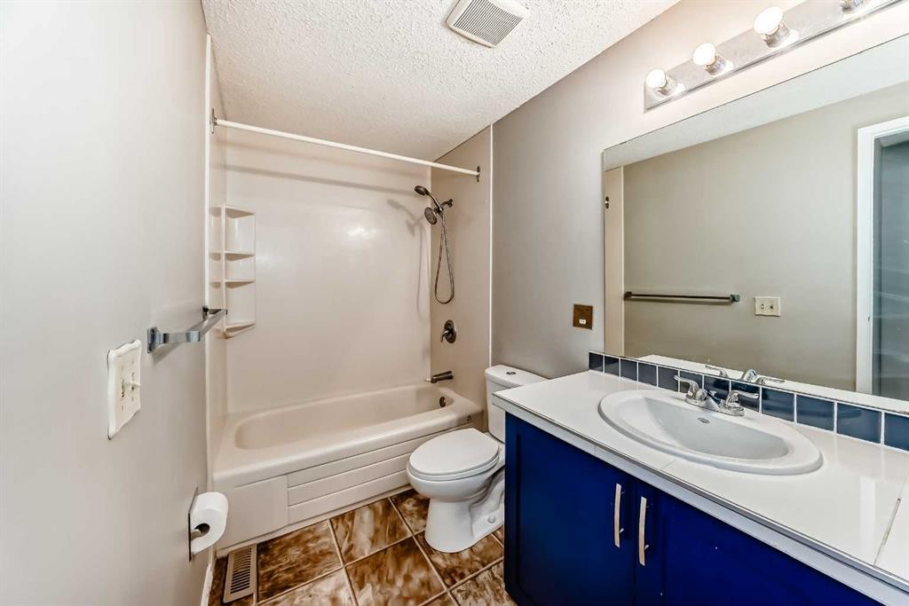 6909 Ranchero Road Nw, Calgary, AB