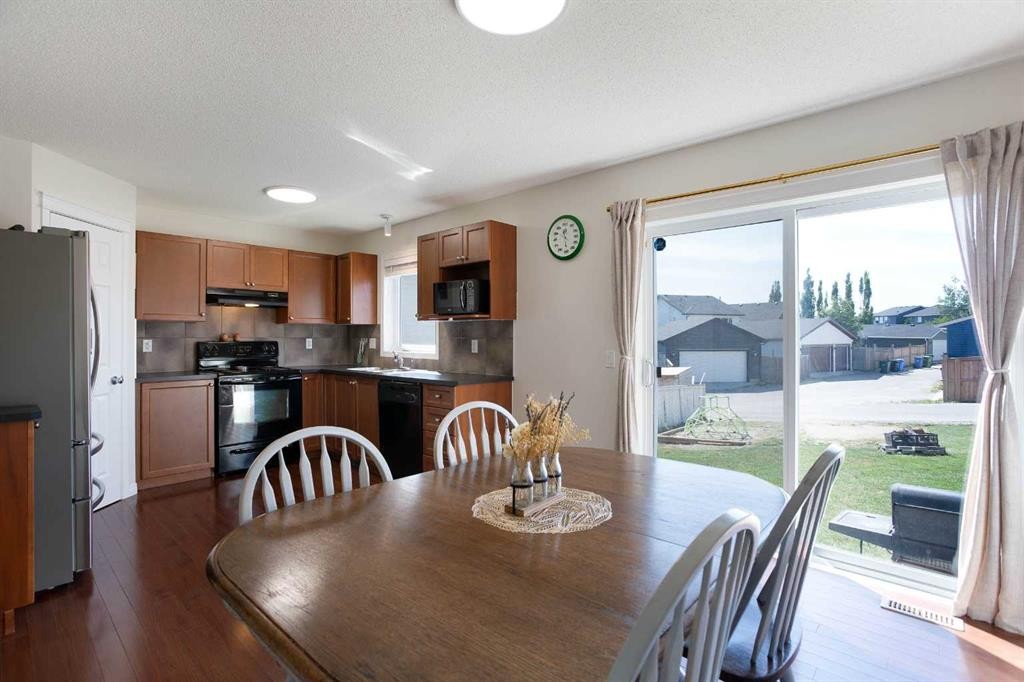 283 Evansdale Way Nw, Calgary, AB
