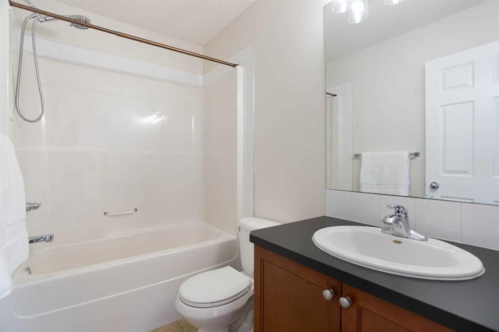 283 Evansdale Way Nw, Calgary, AB
