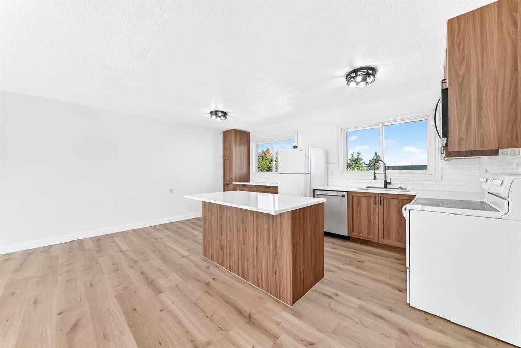 4223 40 Avenue, Stony Plain, AB