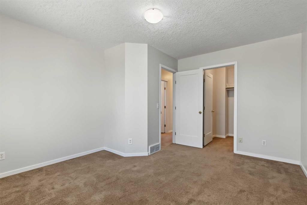 43 Shawinigan Lane Sw, Calgary, AB