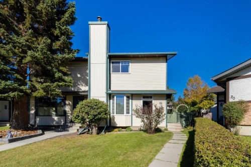 22 Deermeade Bay Se, Calgary, AB 