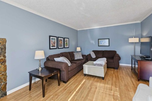 22 Deermeade Bay Se, Calgary, AB 