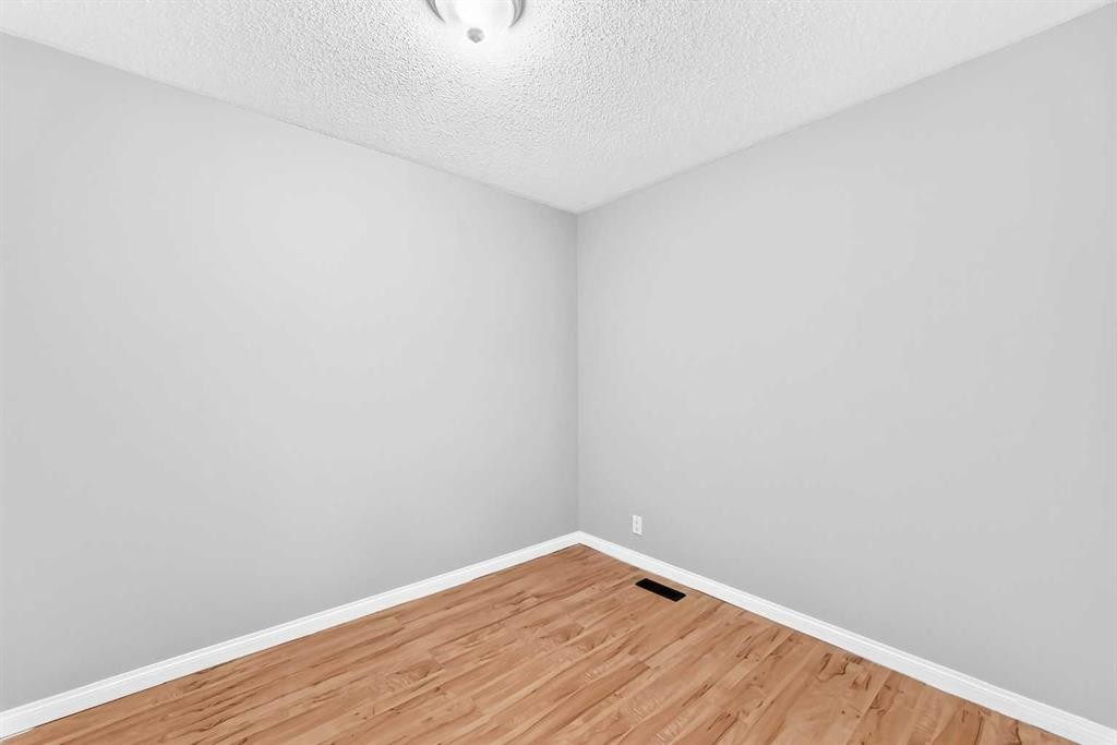 316-5404 10 Avenue Se, Calgary, AB