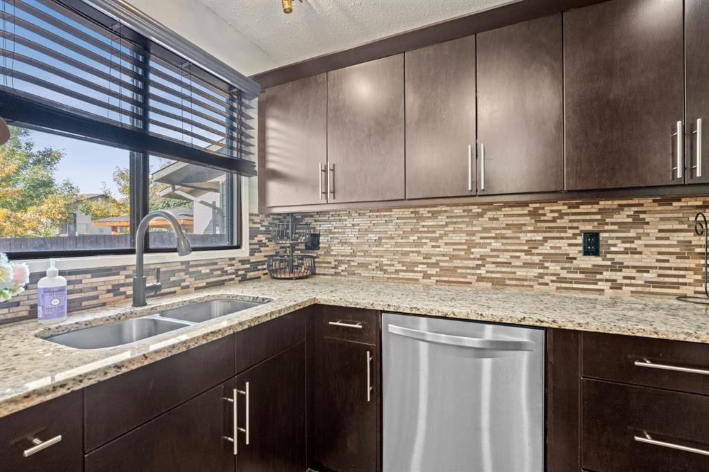 27 Templemont Drive Ne, Calgary, AB