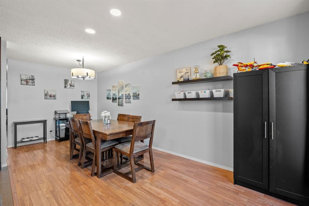27 Templemont Drive Ne, Calgary, AB