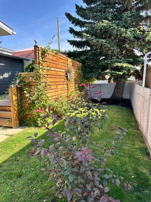 68 Haysboro Crescent Sw, Calgary, AB