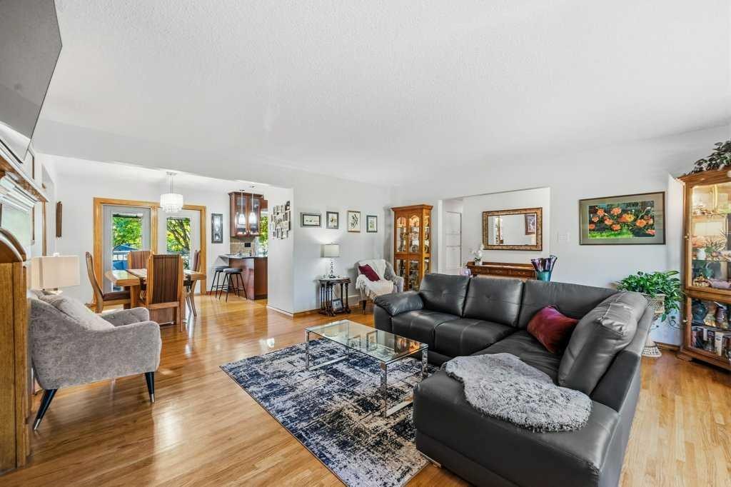 7804 7 Street Sw, Calgary, AB