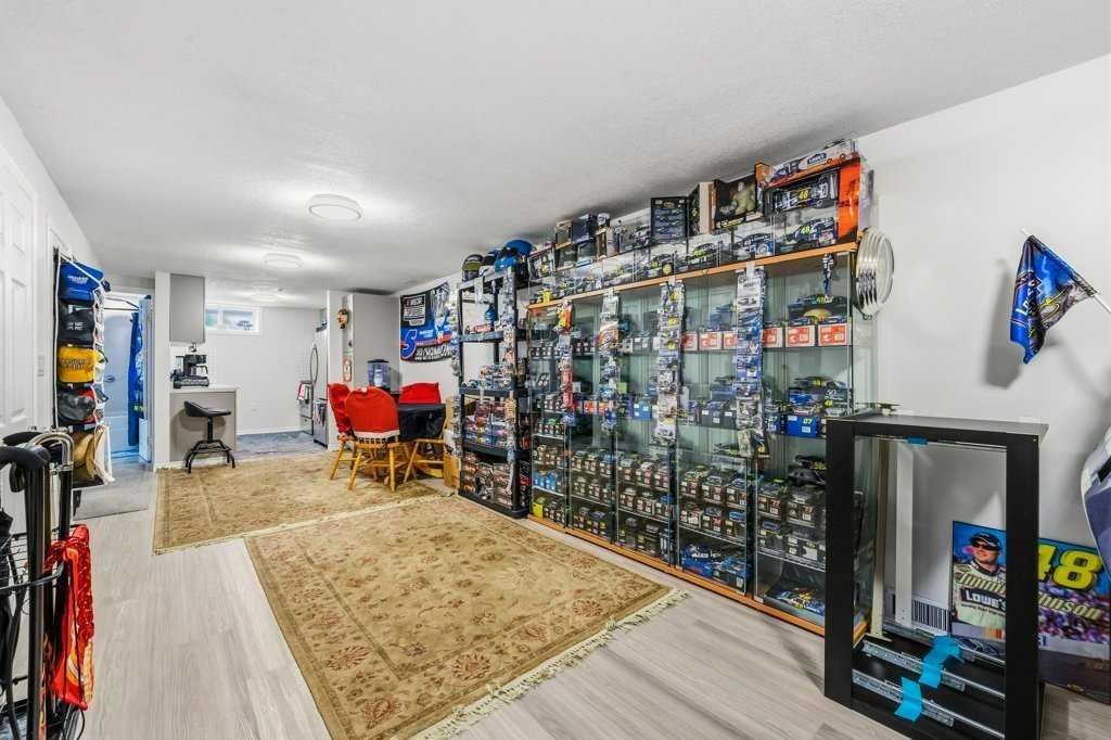 7804 7 Street Sw, Calgary, AB