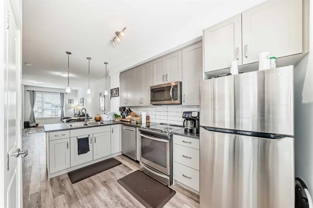 306-11 Evanscrest Mews Nw, Calgary, AB