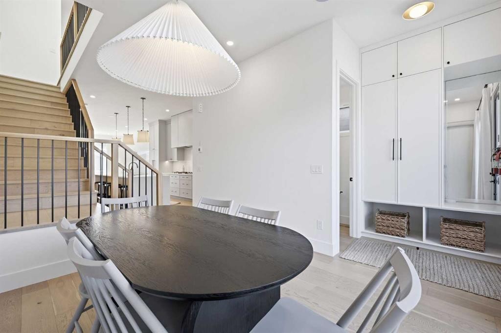 2417 31 Avenue Sw, Calgary, AB