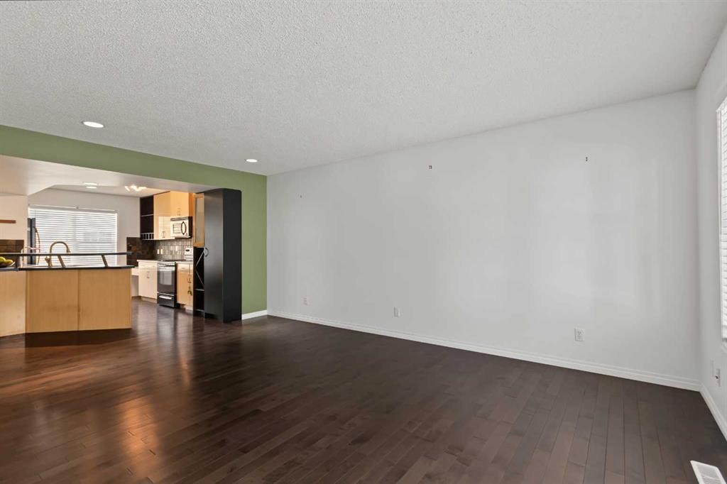 3240 New Brighton Gardens Se, Calgary, AB