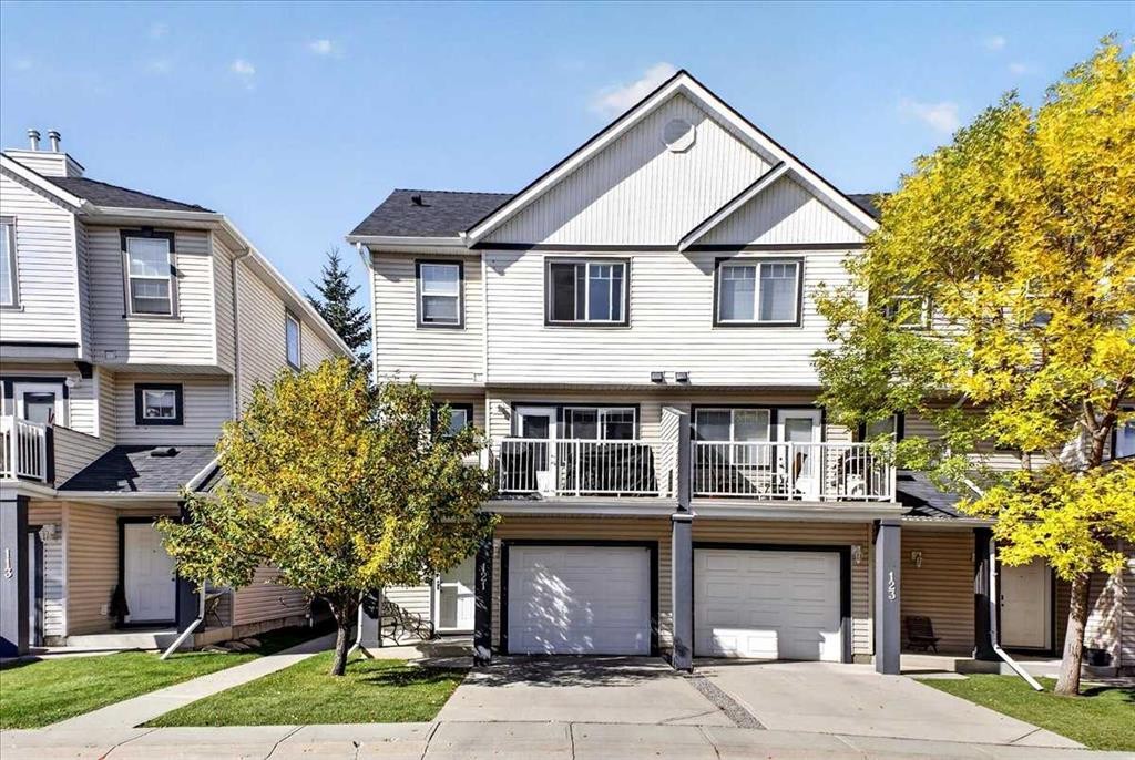 121 Everhollow Heights Sw, Calgary, AB