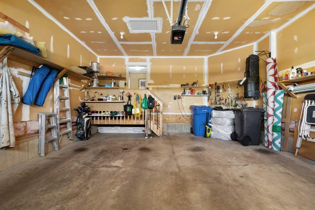 448 Riverside Green Nw, High River, AB