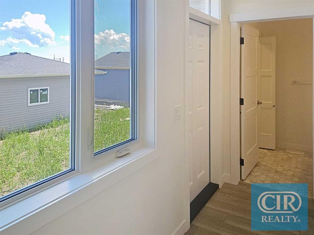 1923 Mccaskill Drive, Crossfield, AB