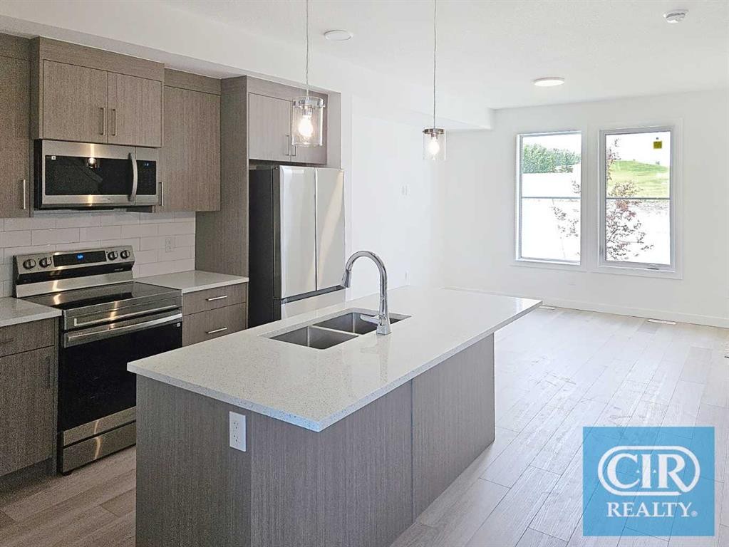 1923 Mccaskill Drive, Crossfield, AB