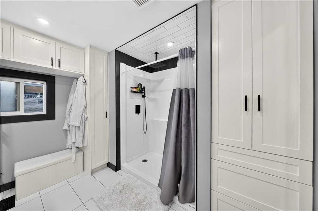 212 Spring Haven Close Se, Airdrie, AB