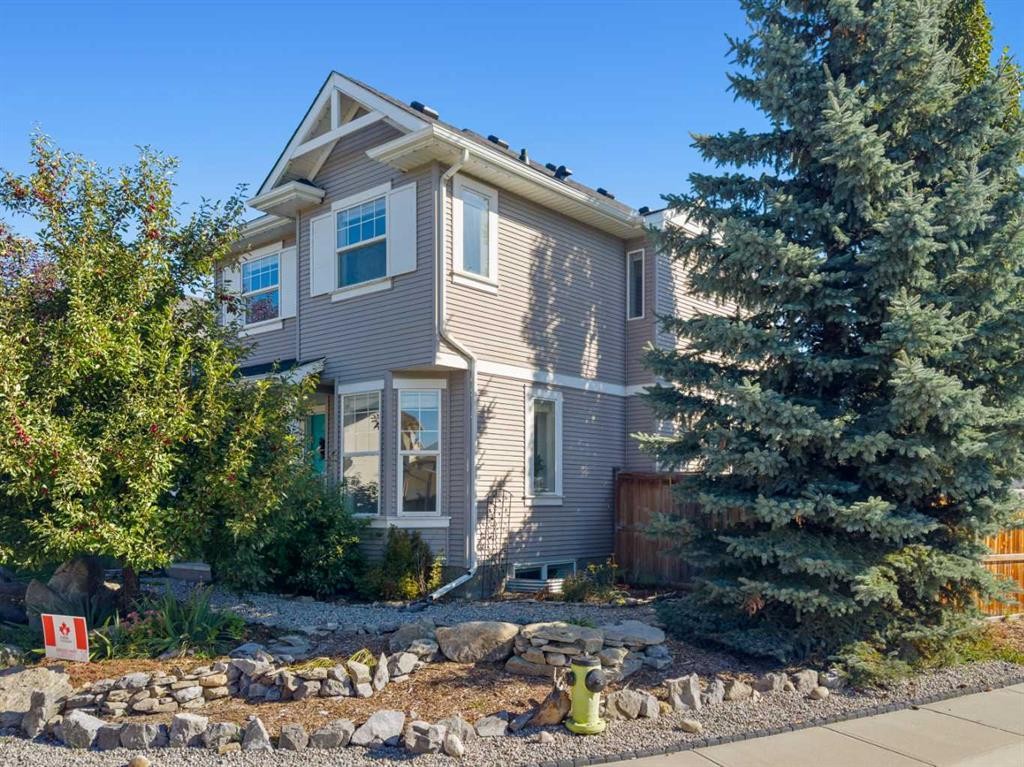 247 Cranberry Place Se, Calgary, AB