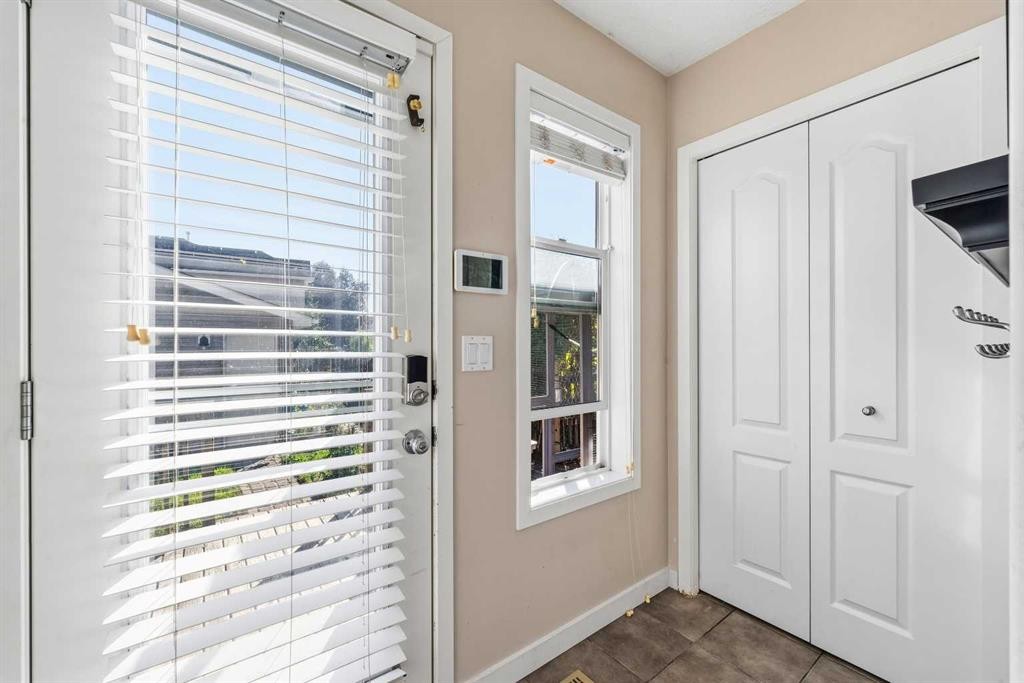 247 Cranberry Place Se, Calgary, AB