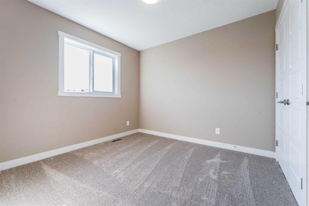 385 Waterford Boulevard, Chestermere, AB