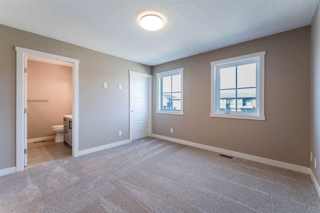 385 Waterford Boulevard, Chestermere, AB
