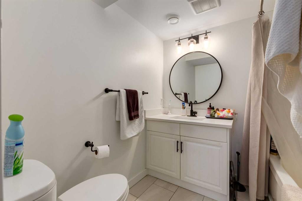 12164 Lake Michigan Road Se, Calgary, AB