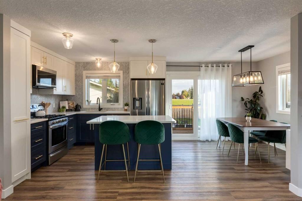 12164 Lake Michigan Road Se, Calgary, AB
