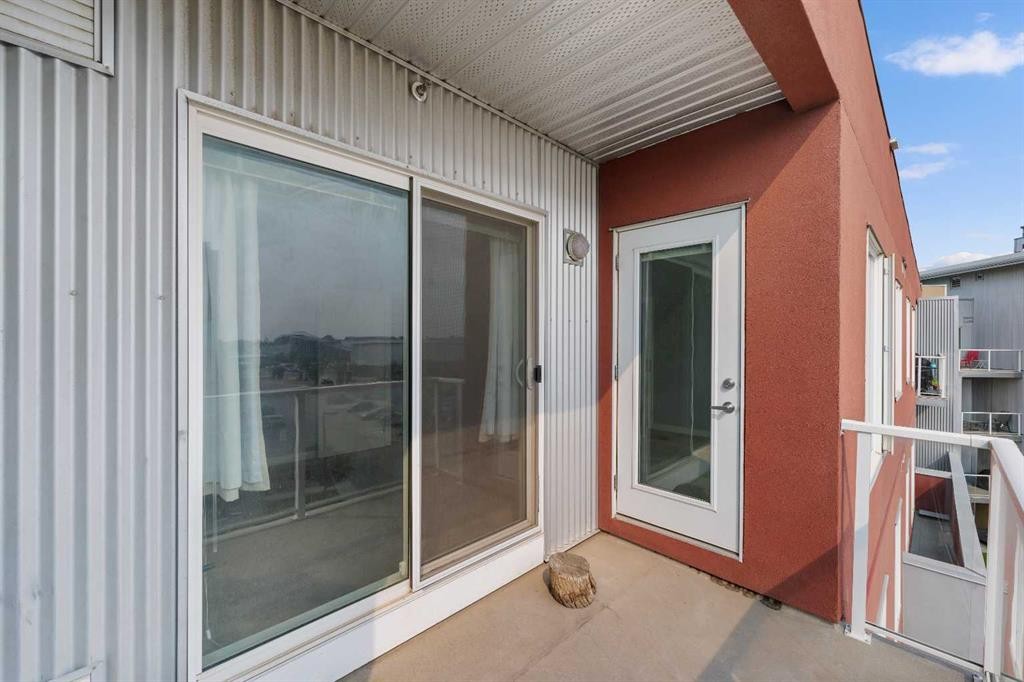 2405-604 East Lake Boulevard Ne, Airdrie, AB