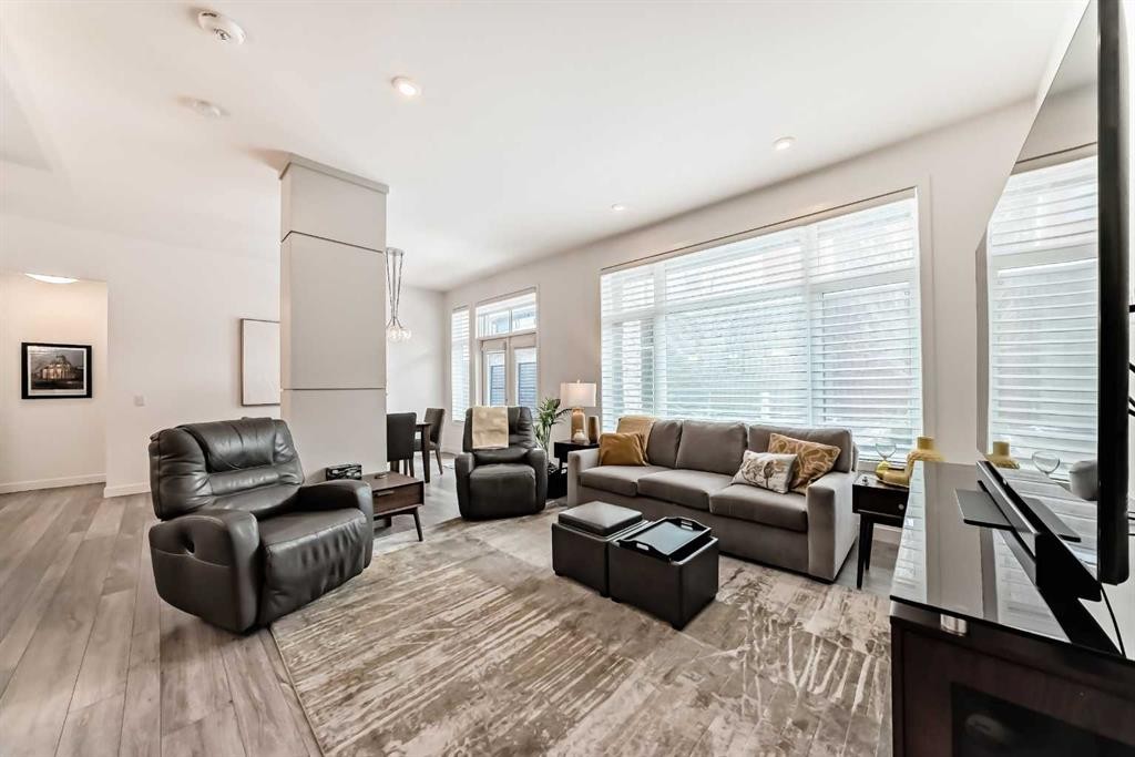 101-10 Mahogany Circle Se, Calgary, AB