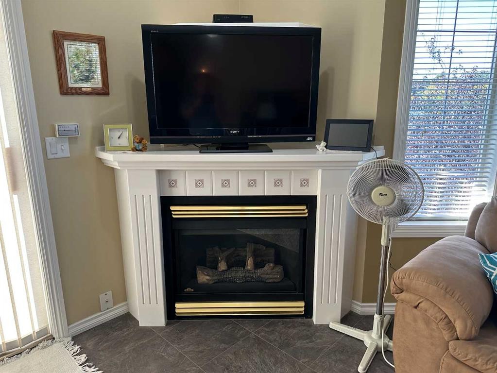 303-1902 23 Street, Didsbury, AB