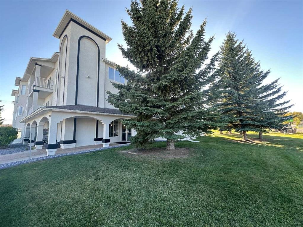 303-1902 23 Street, Didsbury, AB