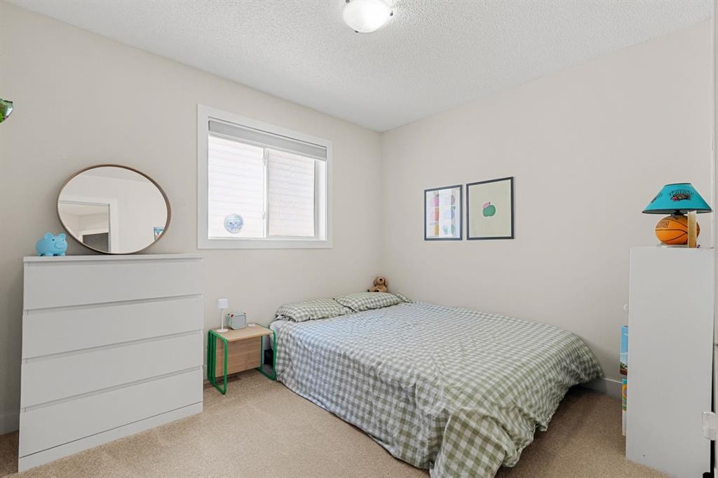 9878 Hidden Valley Drive Nw, Calgary, AB