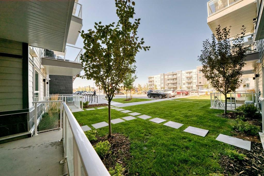 120-40 Carrington Plaza Nw, Calgary, AB