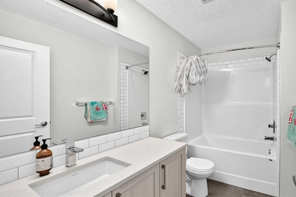 120-40 Carrington Plaza Nw, Calgary, AB