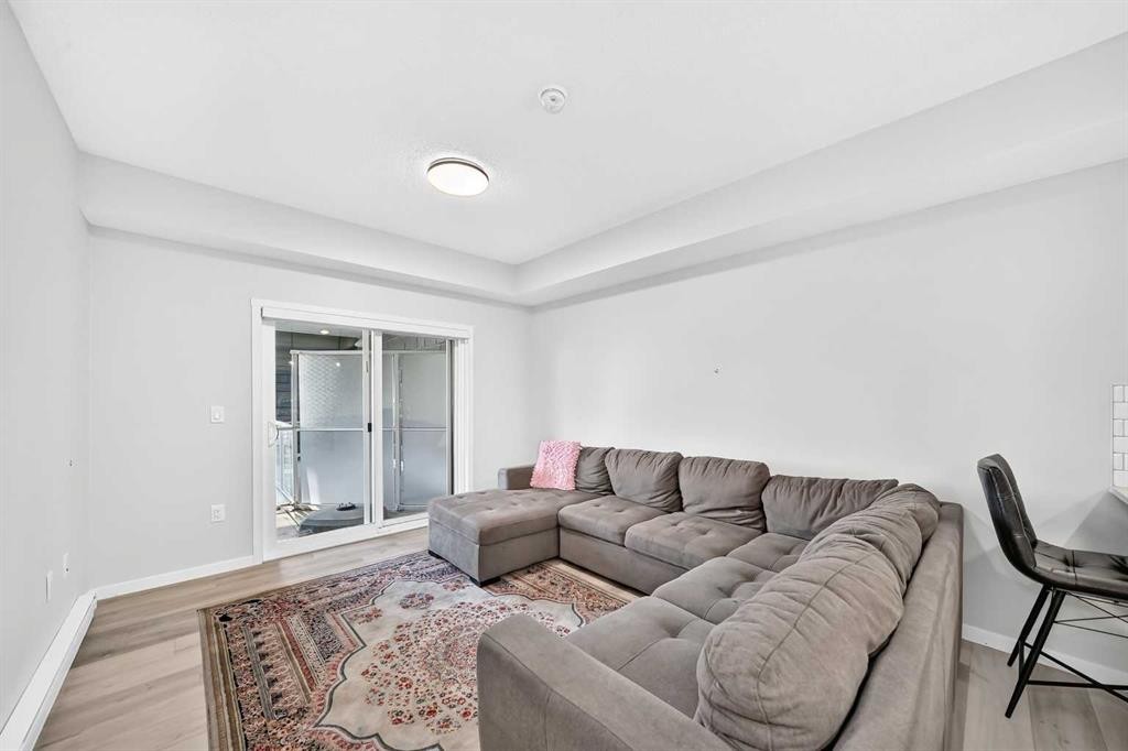 120-40 Carrington Plaza Nw, Calgary, AB