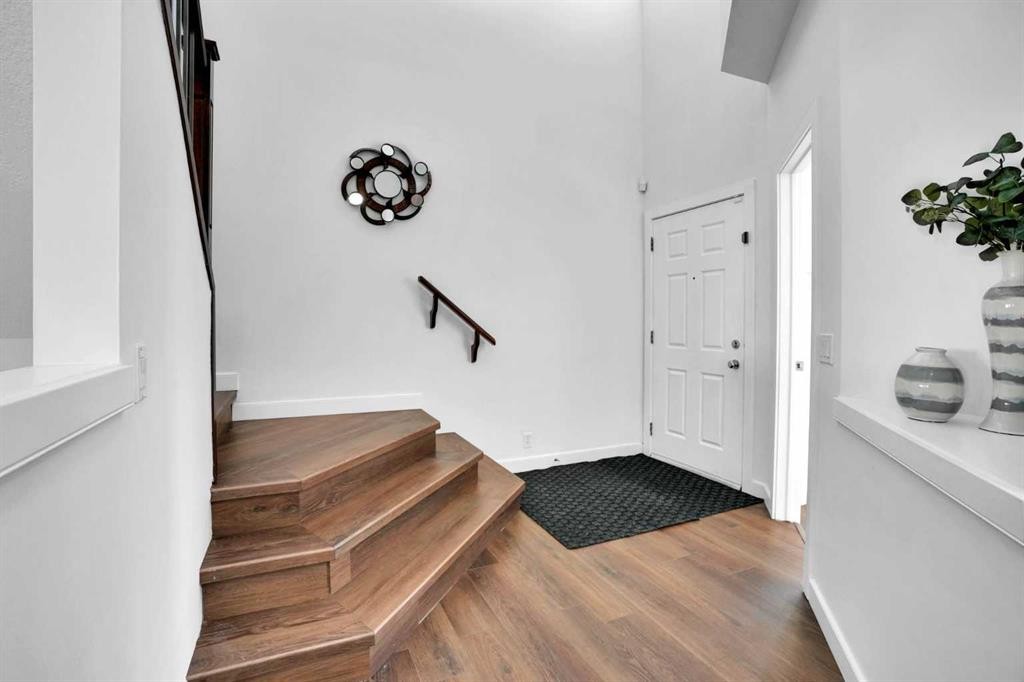 309 Everridge Drive Sw, Calgary, AB