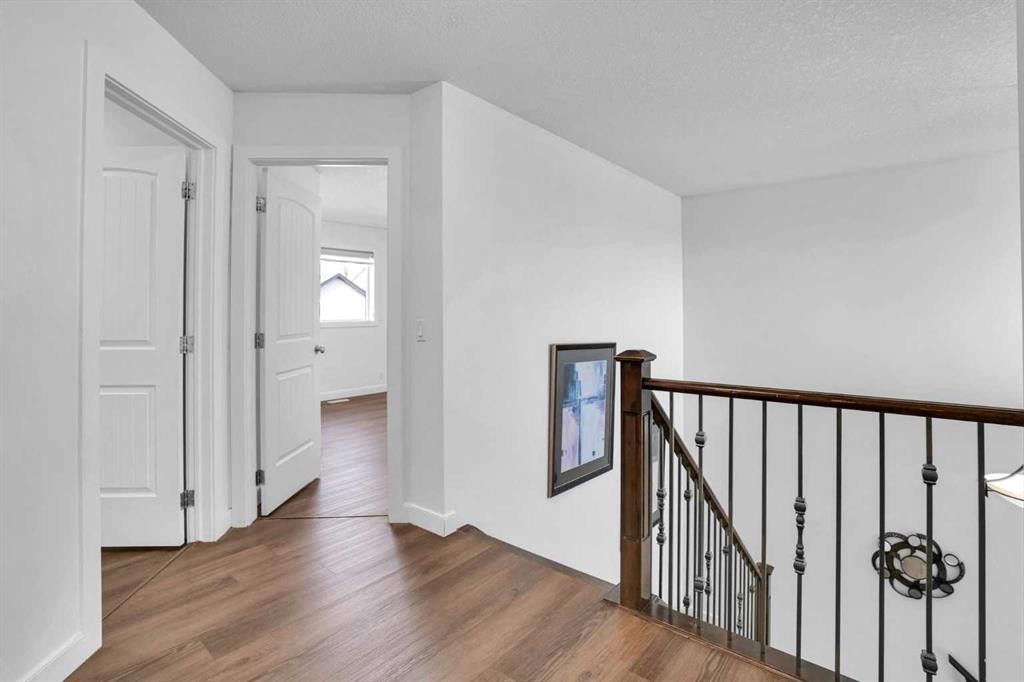 309 Everridge Drive Sw, Calgary, AB